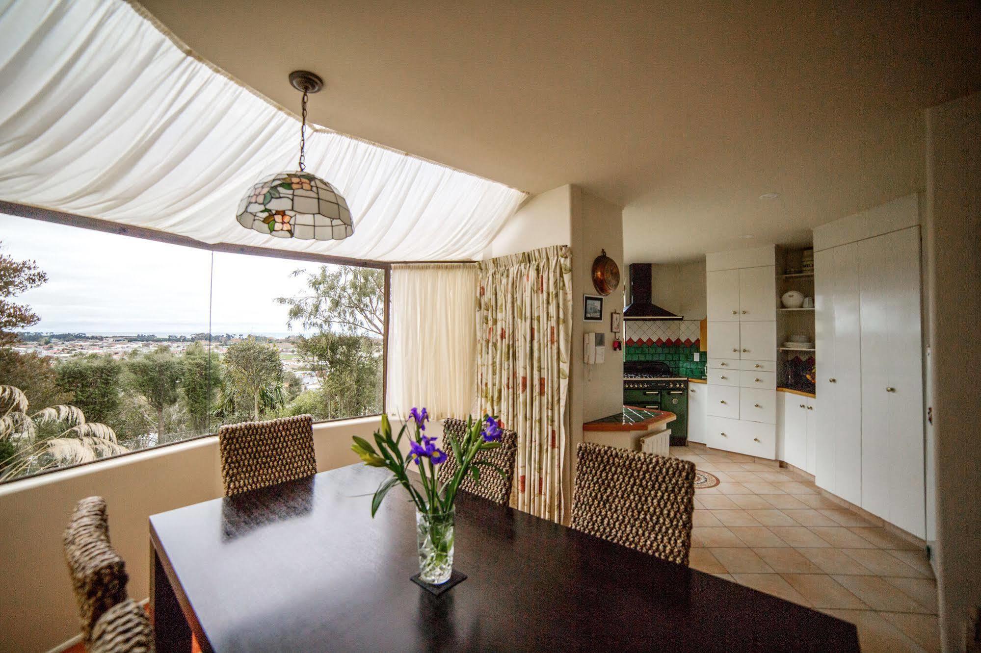 Oamaru House Bed & Breakfast Esterno foto